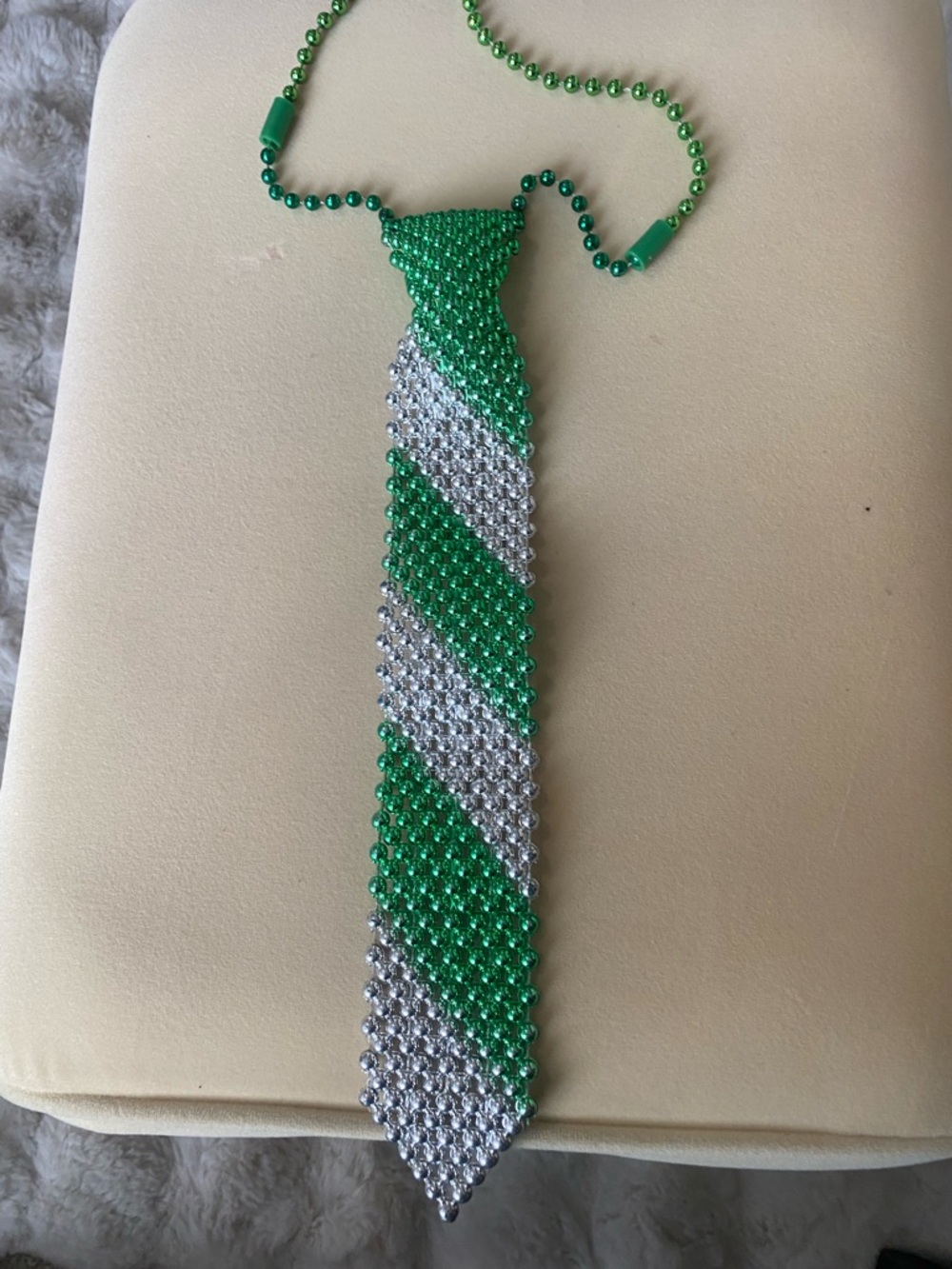 Beaded Diagonal Stripe Necklace Tie - Green & Silver
